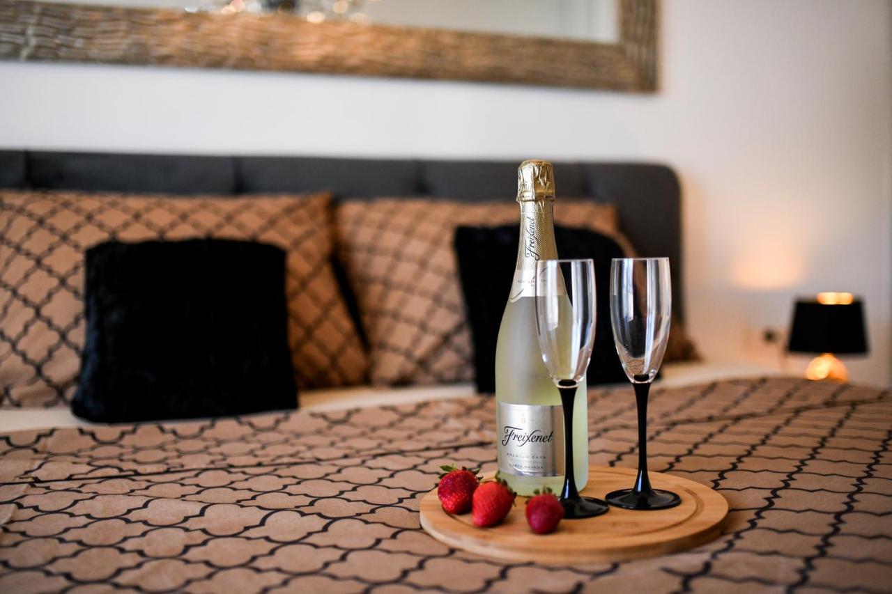 Lauris Luxury Apartment Zadar Buitenkant foto